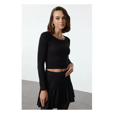 Trendyol Black Bow Detailed Fitted/Body-Smoothing Knitted Blouse