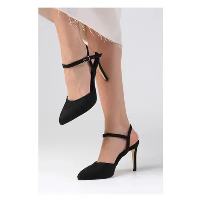 Mio Gusto Lucia Women's Heeled Shoes in Black with Suede Ankle Band and Buckle at the Side.