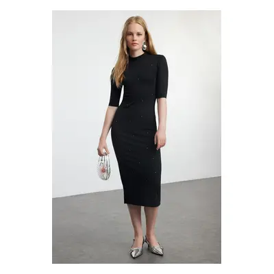 Trendyol Black Stone Detailed Three Quarter Sleeve Bodycone/Fits the Body Midi Knit Dress