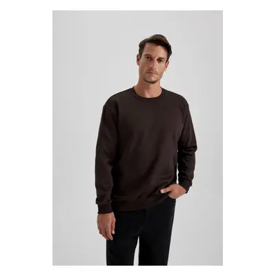 DEFACTO Oversize Fit Crew Neck Basic Sweatshirt