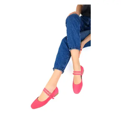 Soho Women's Fuchsia Suede Flat Shoes