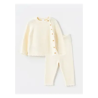 LC Waikiki LCW baby Cream Color Crew Neck Long Sleeve Baby Girl Cardigan and Pants 2-Piece Set