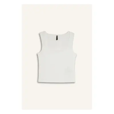 DEFACTO Slim Fit Slim Cut Square Neck Basic Plain White Tank Top