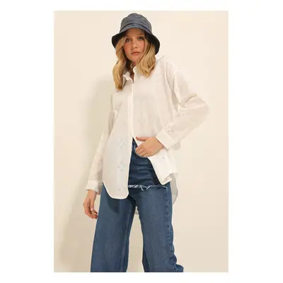 Trend Alaçatı Stili Women's White Motif Oversize Linen Shirt