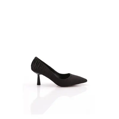 DGN Women's Heeled Shoes