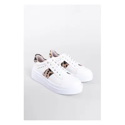 Capone Outfitters Women's Sneakers