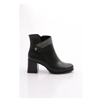 DGN Women's Heeled Boots