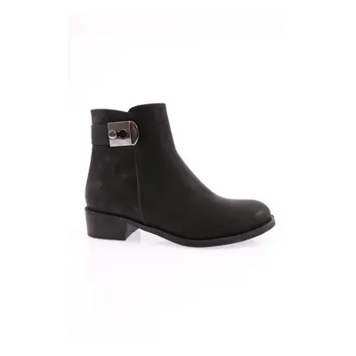 DGN Women's Buckled Ankle Boots