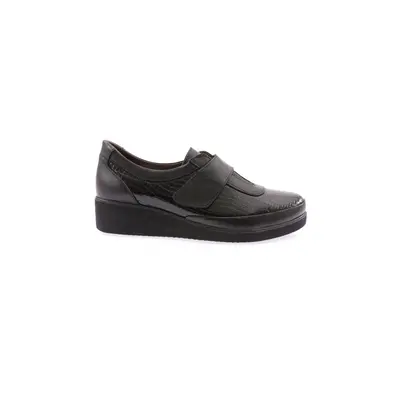 DGN 435-23y Women's Velcro Comfort Shoes