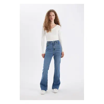 DEFACTO Slim Flare Normal Waist Slit Long Jean Washed Trousers