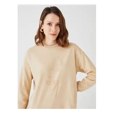 LC Waikiki Lcw Crew Neck Embroidered Long Sleeve Women's Sweatshirt Tunic