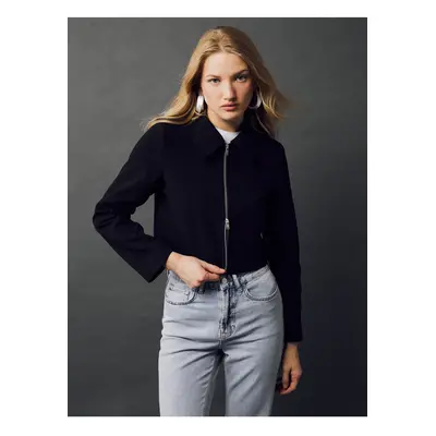 LC Waikiki Women's Shirt Collar Straight Long Sleeve Crop Jacket