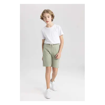 DEFACTO Regular Fit Short