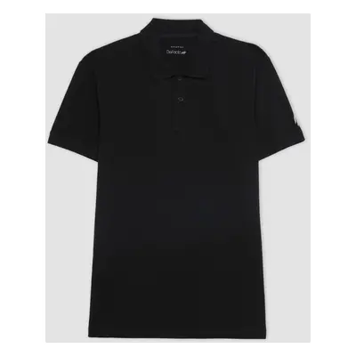 DEFACTO Fit Slim Fit Polo Neck Short Sleeve T-Shirt