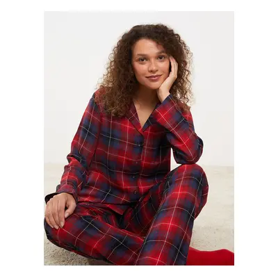 LC Waikiki Women's Christmas Themed Long Sleeve Pajamas Set