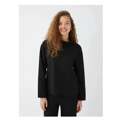 LC Waikiki Women's Classic Turtleneck Plain Long Sleeve Sweater