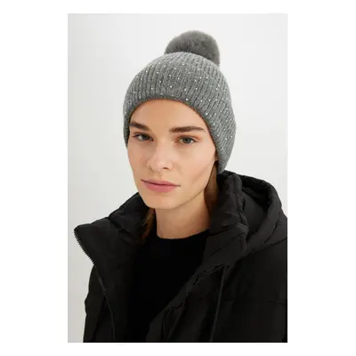 DEFACTO Women's Pompom Beanie