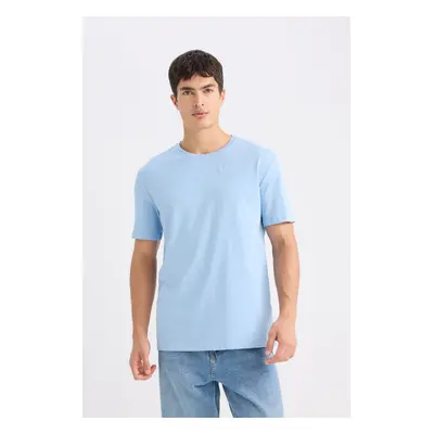 DEFACTO New Regular Fit Crew Neck Basic Plain Short Sleeve T-Shirt