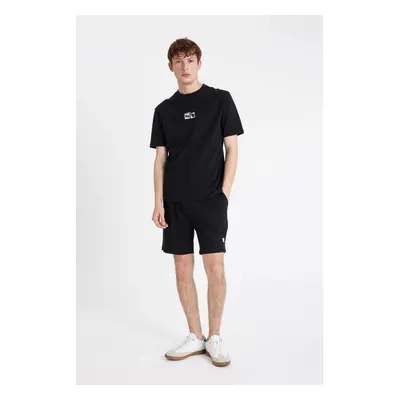 DEFACTO Slim Fit Skinny Cotton Shorts