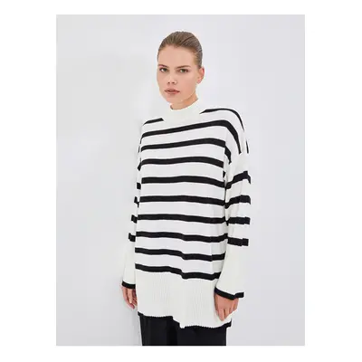 LC Waikiki Lw - Crew Neck Striped Women's Knit Tunic