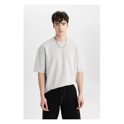 DEFACTO Oversize Wide Pattern Crew Neck Short Sleeve Basic Plain Heavy Fabric T-Shirt