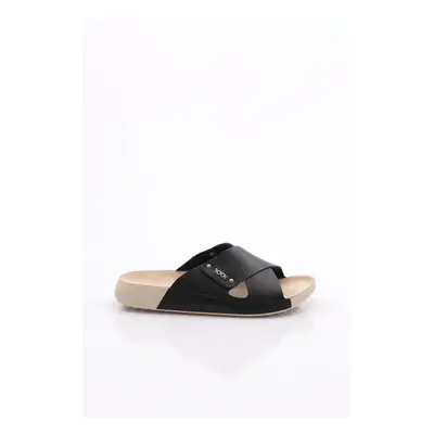 DGN P26 Women's Cross Strap Slippers