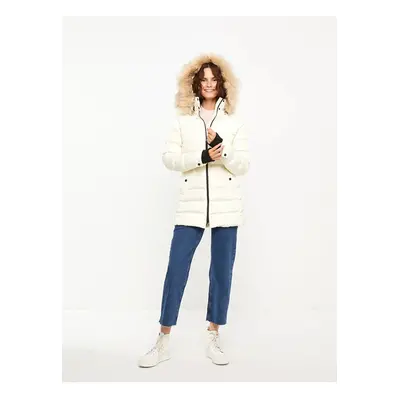 LC Waikiki Women's Hooded Plain Puffer Coat