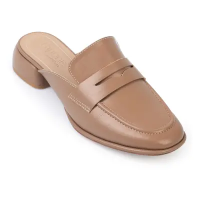 Capone Outfitters Closed Toe Women's Slippers