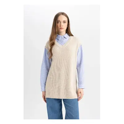 DEFACTO Regular Fit V Neck Side Slit Knitwear Sweater Tunic