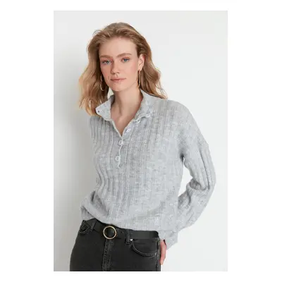 Trendyol Gray Wide Fit Soft Textured High Collar Knitwear Sweater