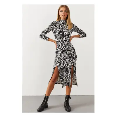 Cool & Sexy Women's Black-White Double Slit Zebra Pattern Dress