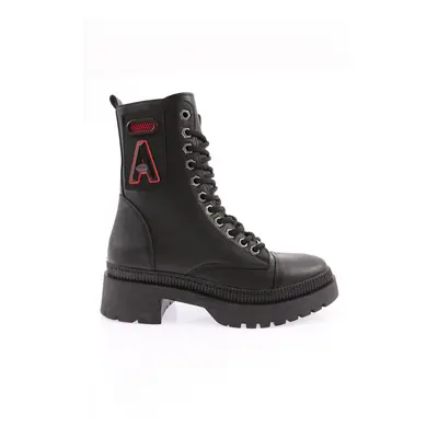 DGN K9062 Women's Lace-Up Emblem Detail Boots.