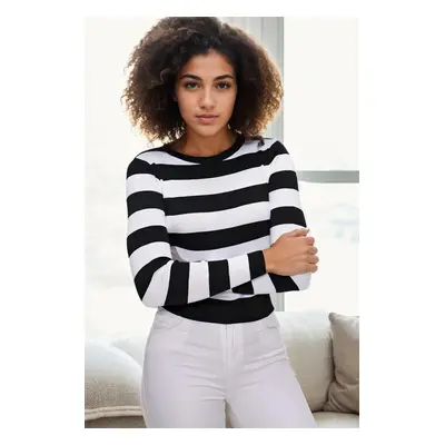 16420 Dewberry Womens Striped Crew Neck Knitwear Sweater-BLACK