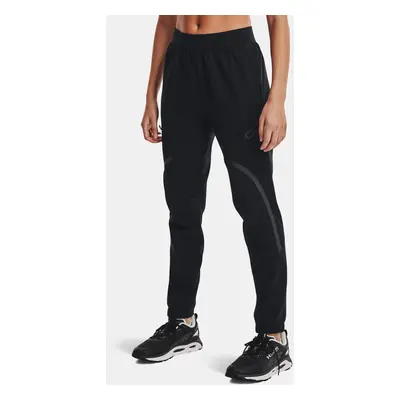 Under Armour Kalhoty UA UNSTOPPABLE CARGO PANTS-BLK - Dámské