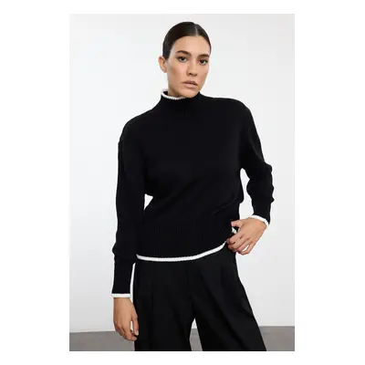 Trendyol Black Wide Fit Basic Color Blocked Knitwear Sweater