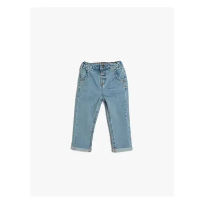 Koton Carrot Cut Jeans with Pockets and Elastic Waist