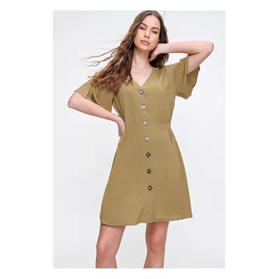 Trend Alaçatı Stili Women's Khaki Waist Gathered V Neck Woven Dress