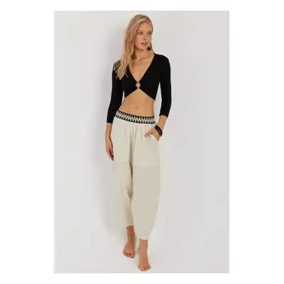 Cool & Sexy Women Ecru Pocket Baggy Trousers OM1203