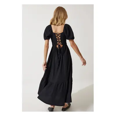 Happiness İstanbul Women's Black Heart Collar Textured Summer Knitted Dress