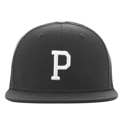 Letter Snapback P