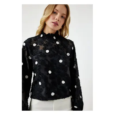 Happiness İstanbul Women's Black Marked Polka Dot Woven Blouse