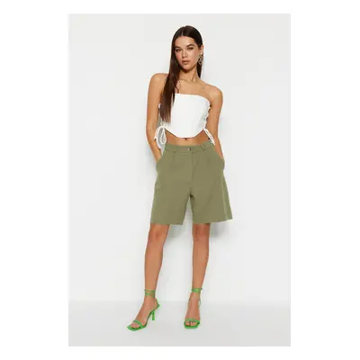 Trendyol Light Khaki Pocket Detailed Regular Fit Woven Shorts