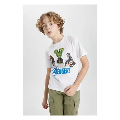 DEFACTO Boy's Marvel Avengers Crew Neck Short Sleeve T-Shirt