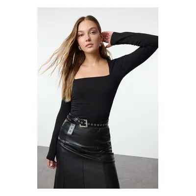 Trendyol Black Square Collar with Gather/Drape Detail Fitted Knitted Blouse