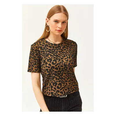 Olalook Women's Leopard Mink Ribbed Crop Knitted T-Shirt