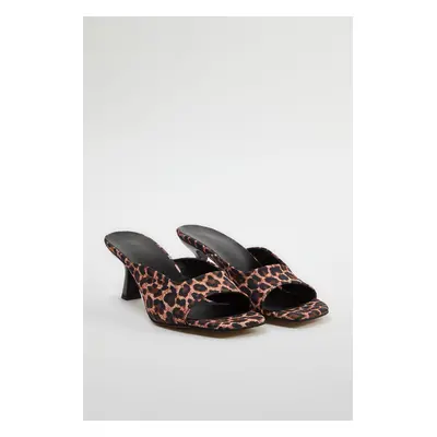 Trendyol Brown Leopard Patterned Women's Heeled Slippers