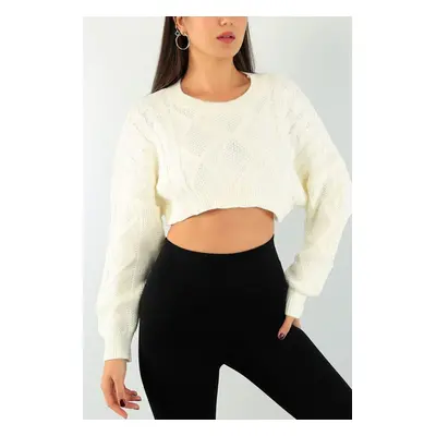 Happiness İstanbul Women's Ecru Seasonal Crop Knitwear Sweater