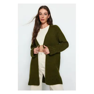 Trendyol Khaki Wide Fit Měkký texturovaný pletený svetr