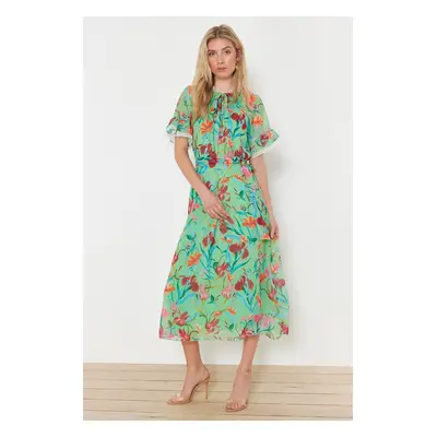 Trendyol Green Floral Half Sleeve Collar Ruffle Detailed Lined Chiffon Dress