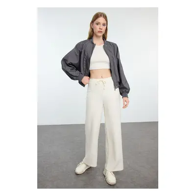 Trendyol White Wide Leg Thessaloniki Knitted Trousers